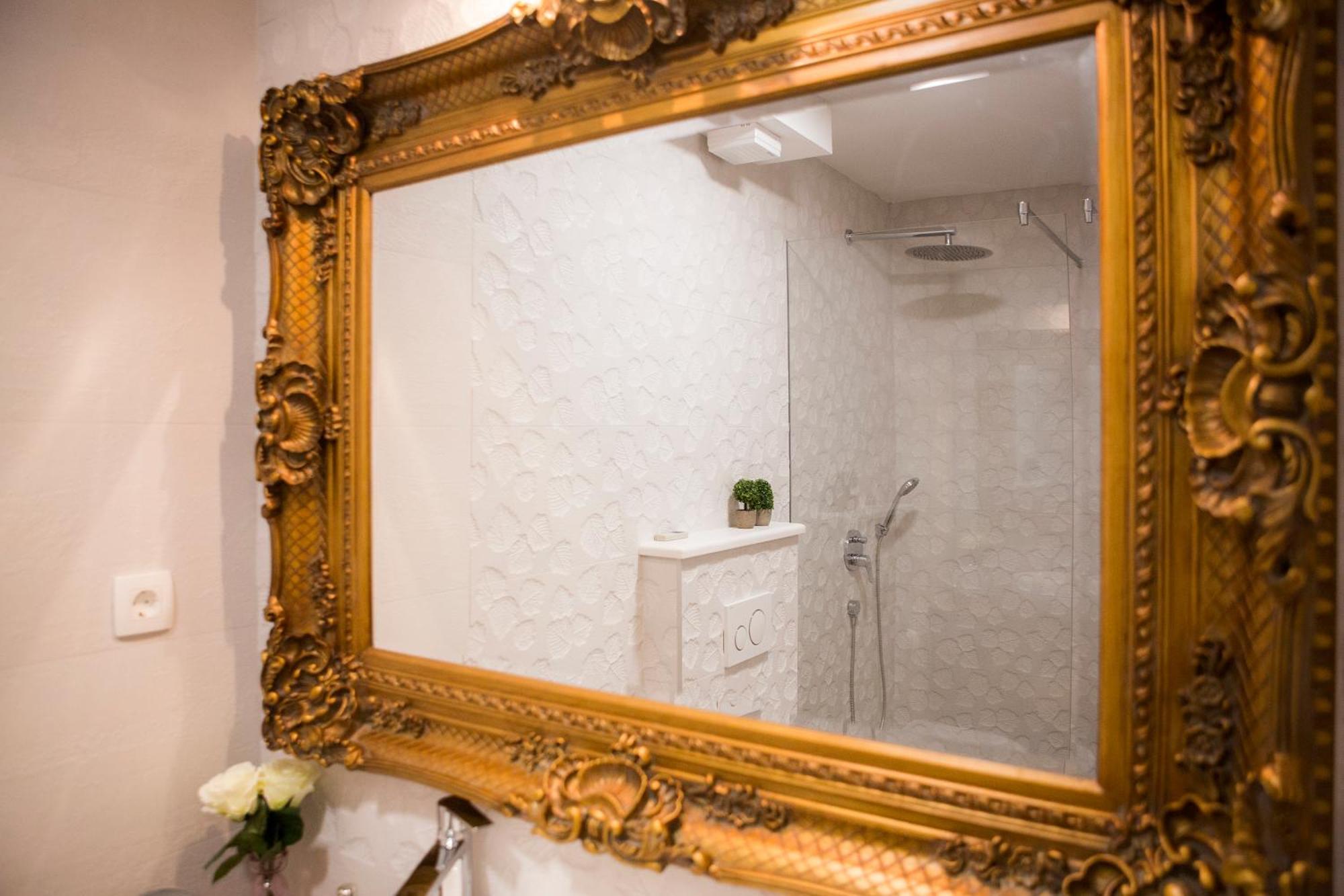 Studio Apartman Ana สปลิท ภายนอก รูปภาพ